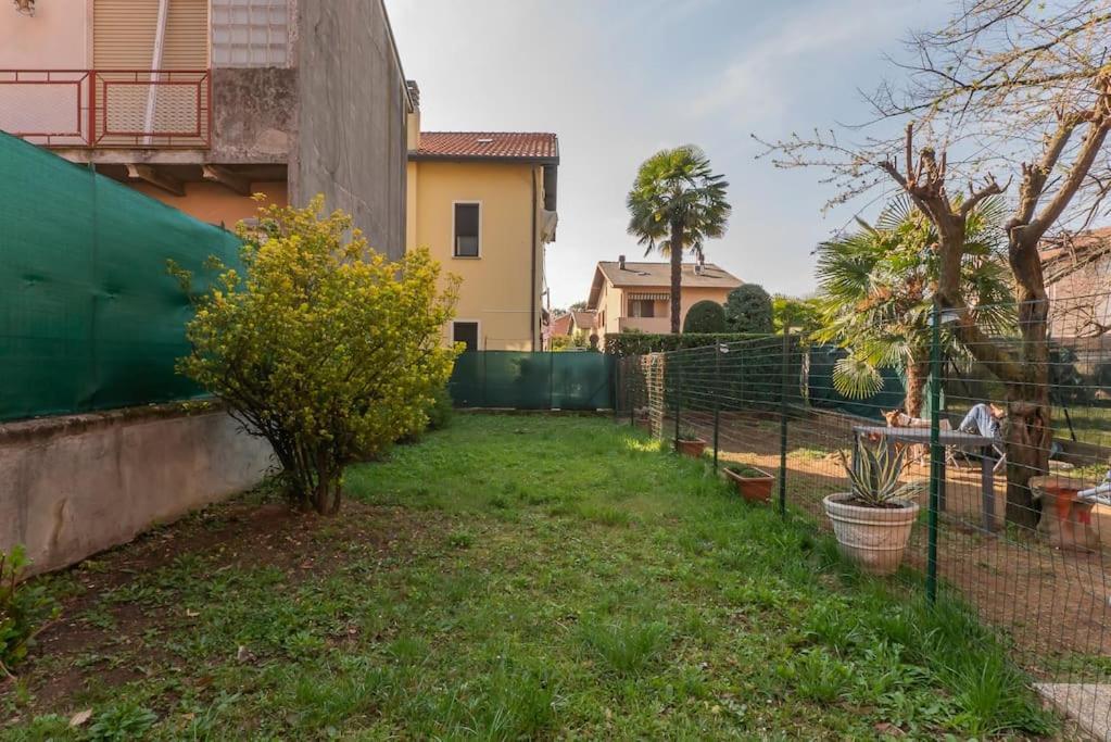 Le Rose Διαμέρισμα Venegono Superiore Εξωτερικό φωτογραφία